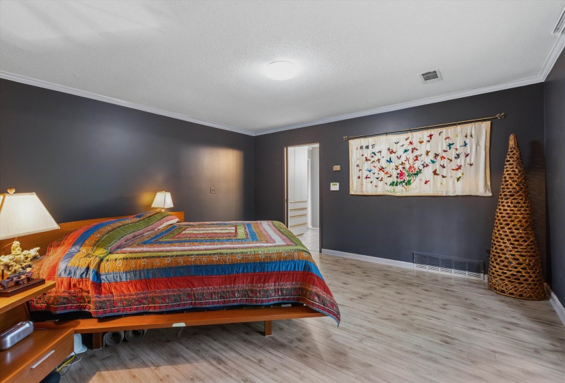 5476 SHADY GROVE TER, Memphis, Tennessee 38120, 4 Bedrooms Bedrooms, 9 Rooms Rooms,3.2 BathroomsBathrooms,Residential,For Sale,SHADY GROVE,10219860