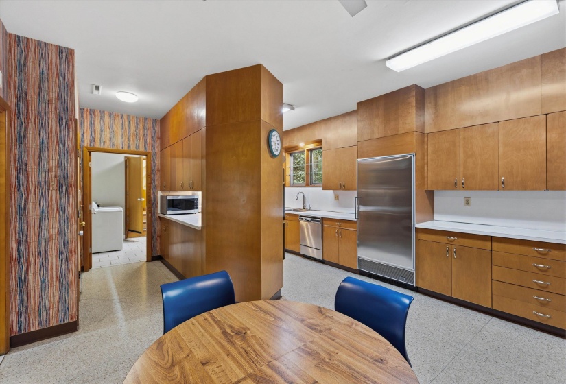 5476 SHADY GROVE TER, Memphis, Tennessee 38120, 4 Bedrooms Bedrooms, 9 Rooms Rooms,3.2 BathroomsBathrooms,Residential,For Sale,SHADY GROVE,10219860