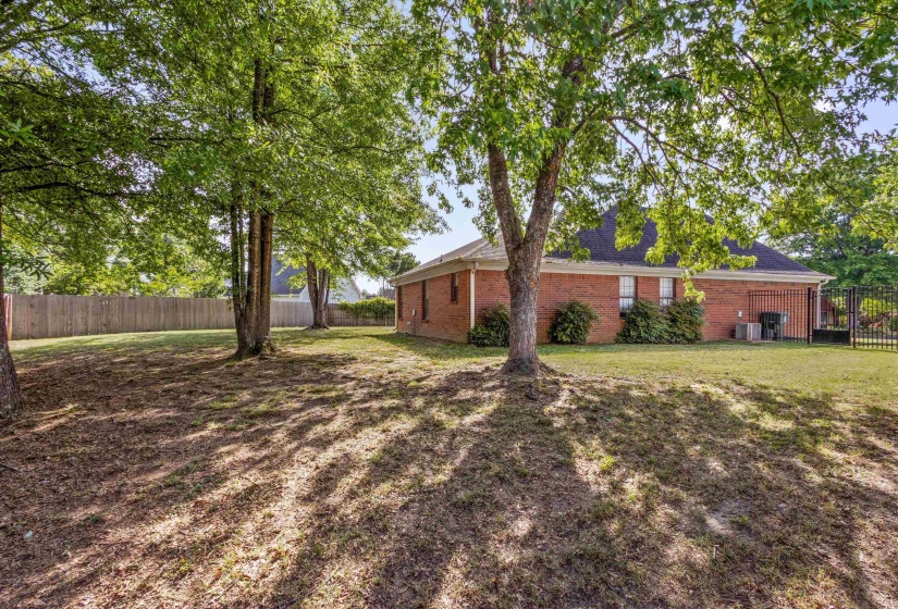 404 PURPLE FINCH CV, Collierville, Tennessee 38017, 3 Bedrooms Bedrooms, 5 Rooms Rooms,2 BathroomsBathrooms,Residential,For Sale,PURPLE FINCH,10219866