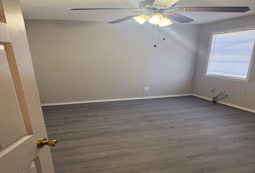 273 GASTON AVE, Memphis, Tennessee 38106, 2 Bedrooms Bedrooms, 5 Rooms Rooms,1 BathroomBathrooms,Rental Properties,For Sale,GASTON,10219893