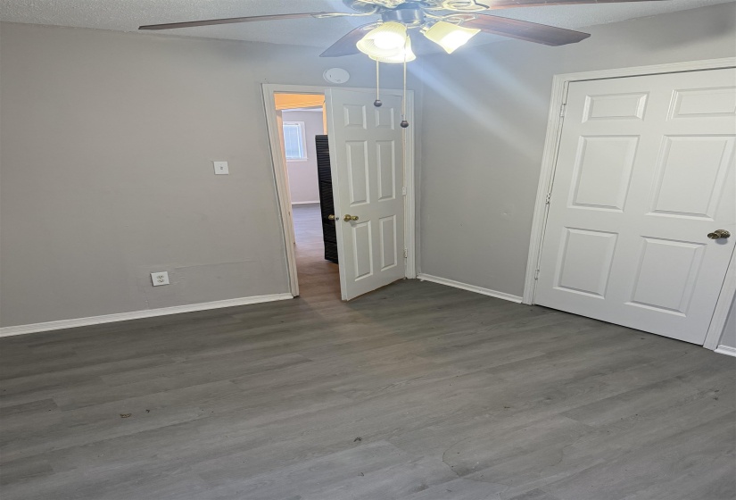 273 GASTON AVE, Memphis, Tennessee 38106, 2 Bedrooms Bedrooms, 5 Rooms Rooms,1 BathroomBathrooms,Rental Properties,For Sale,GASTON,10219893