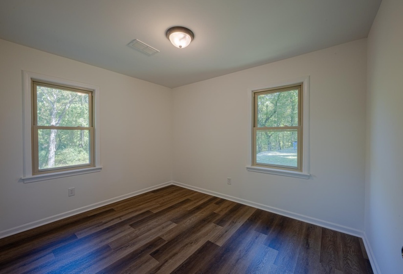 3560 CHARLES BARTLETT RD, Millington, Tennessee 38053, 3 Bedrooms Bedrooms, 5 Rooms Rooms,1 BathroomBathrooms,Residential,For Sale,CHARLES BARTLETT,10207974