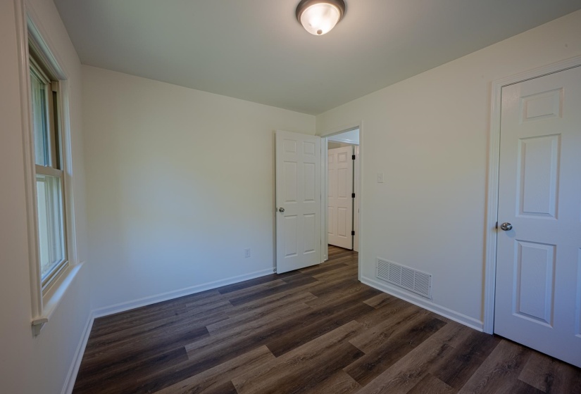3560 CHARLES BARTLETT RD, Millington, Tennessee 38053, 3 Bedrooms Bedrooms, 5 Rooms Rooms,1 BathroomBathrooms,Residential,For Sale,CHARLES BARTLETT,10207974