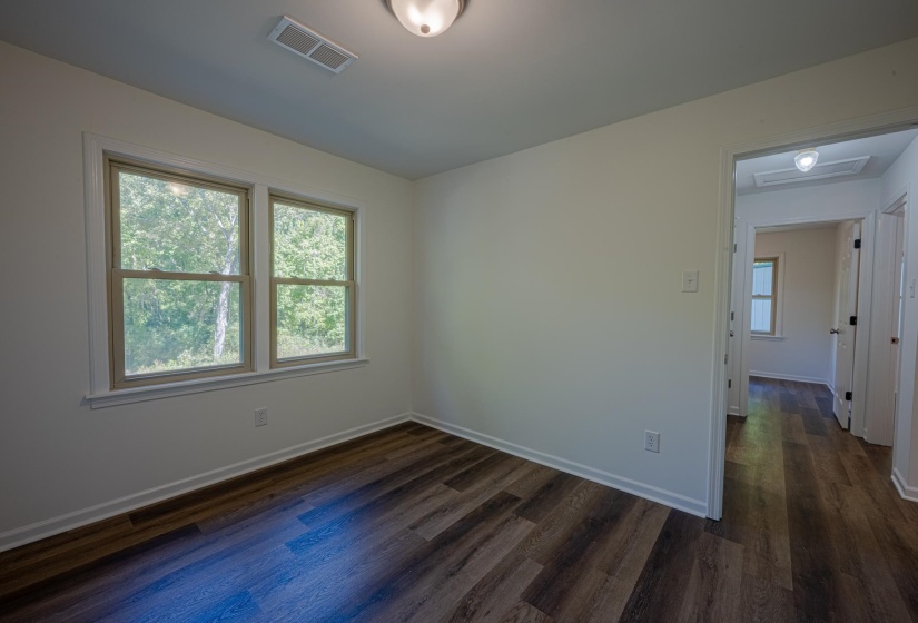 3560 CHARLES BARTLETT RD, Millington, Tennessee 38053, 3 Bedrooms Bedrooms, 5 Rooms Rooms,1 BathroomBathrooms,Residential,For Sale,CHARLES BARTLETT,10207974