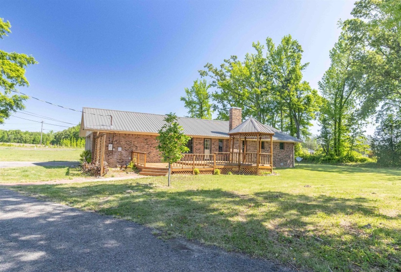 5311 HWY 57 HWY, Michie, Tennessee 38357, 3 Bedrooms Bedrooms, 8 Rooms Rooms,2 BathroomsBathrooms,Residential,For Sale,HWY 57,10219870