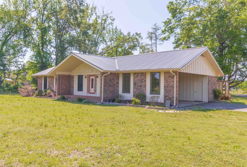 5311 HWY 57 HWY, Michie, Tennessee 38357, 3 Bedrooms Bedrooms, 8 Rooms Rooms,2 BathroomsBathrooms,Residential,For Sale,HWY 57,10219870