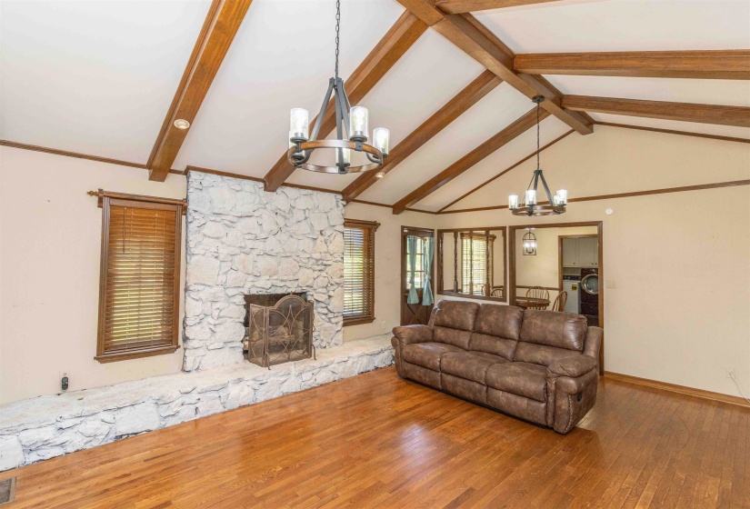 5311 HWY 57 HWY, Michie, Tennessee 38357, 3 Bedrooms Bedrooms, 8 Rooms Rooms,2 BathroomsBathrooms,Residential,For Sale,HWY 57,10219870