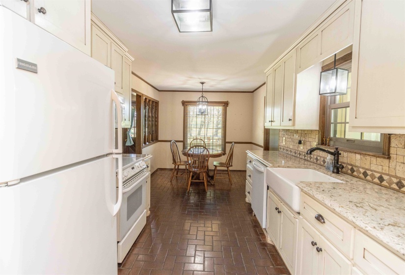 5311 HWY 57 HWY, Michie, Tennessee 38357, 3 Bedrooms Bedrooms, 8 Rooms Rooms,2 BathroomsBathrooms,Residential,For Sale,HWY 57,10219870