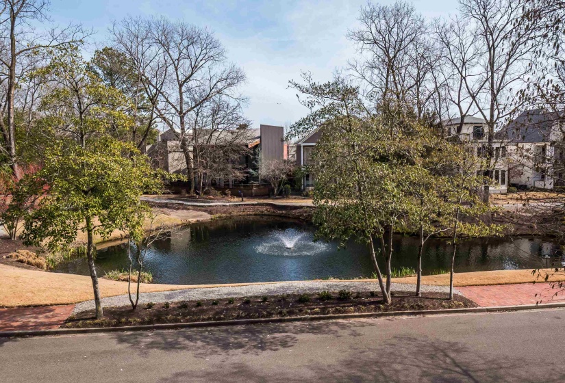 140 MARINA POINT LN, Memphis, Tennessee 38103, 3 Bedrooms Bedrooms, 6 Rooms Rooms,2.1 BathroomsBathrooms,Residential,For Sale,MARINA POINT,10219876