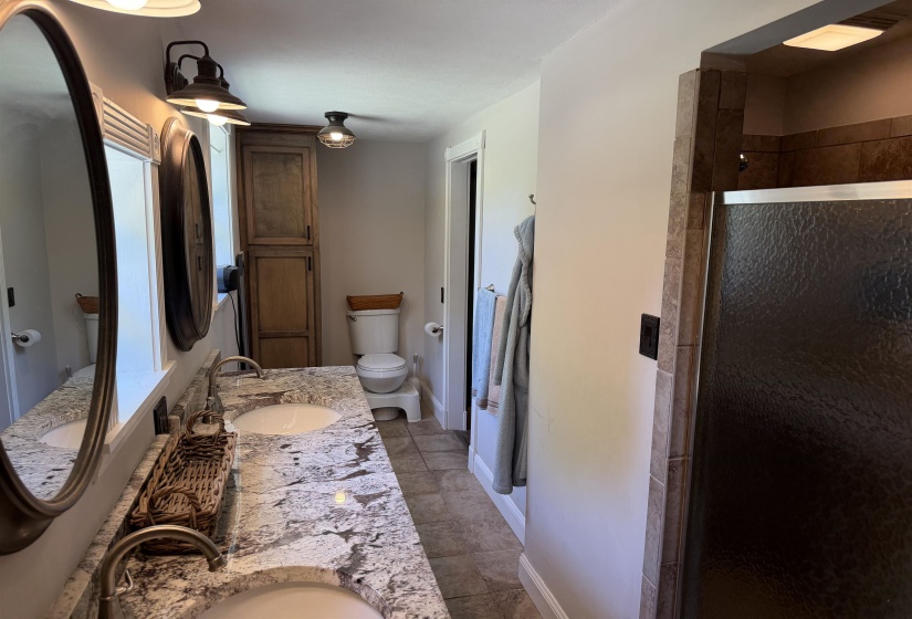 1212 ELVIN WEEKS RD, Bethel Springs, Tennessee 38315, 3 Bedrooms Bedrooms, 9 Rooms Rooms,2 BathroomsBathrooms,Residential,For Sale,ELVIN WEEKS,10219878