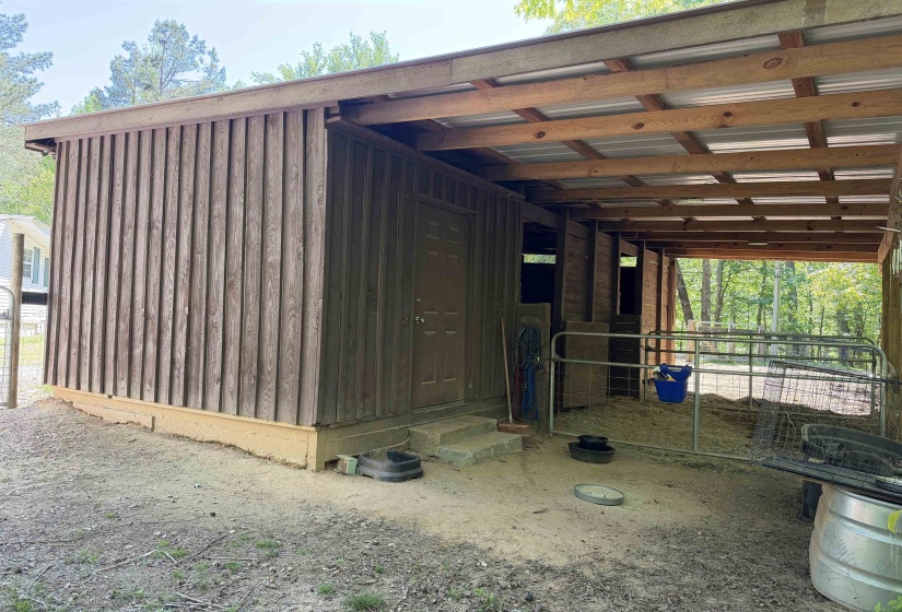 1212 ELVIN WEEKS RD, Bethel Springs, Tennessee 38315, 3 Bedrooms Bedrooms, 9 Rooms Rooms,2 BathroomsBathrooms,Residential,For Sale,ELVIN WEEKS,10219878