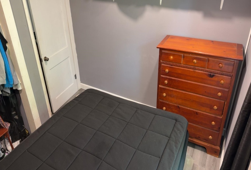 415 PATTERSON RD, Savannah, Tennessee 38372, 2 Bedrooms Bedrooms, 4 Rooms Rooms,1 BathroomBathrooms,Residential,For Sale,PATTERSON,10219882