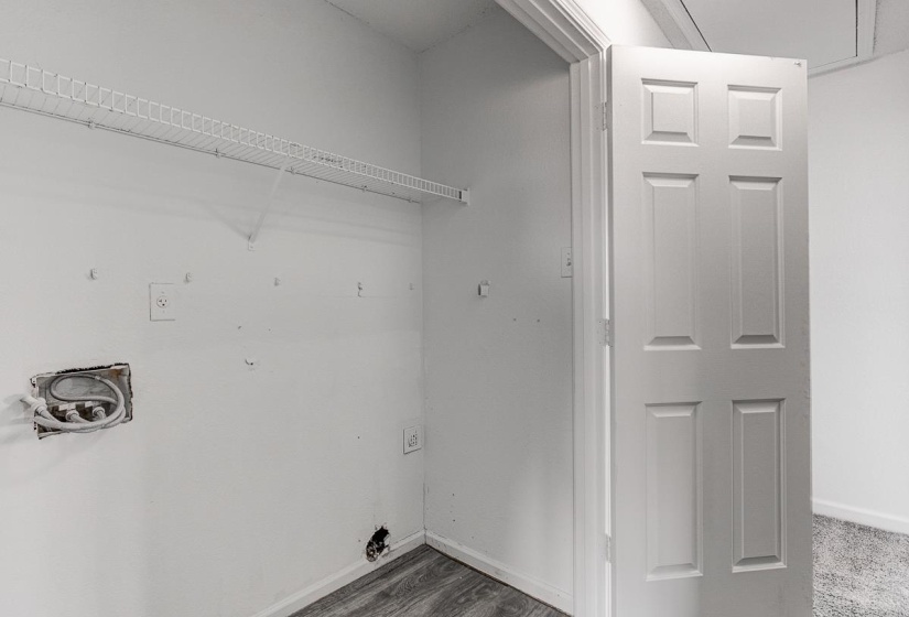 6928 NAPLES DR, Memphis, Tennessee 38018, 3 Bedrooms Bedrooms, 6 Rooms Rooms,2.1 BathroomsBathrooms,Residential,For Sale,NAPLES,10219888