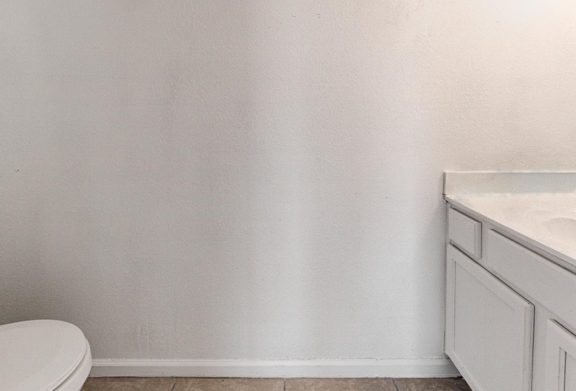 6928 NAPLES DR, Memphis, Tennessee 38018, 3 Bedrooms Bedrooms, 6 Rooms Rooms,2.1 BathroomsBathrooms,Residential,For Sale,NAPLES,10219888