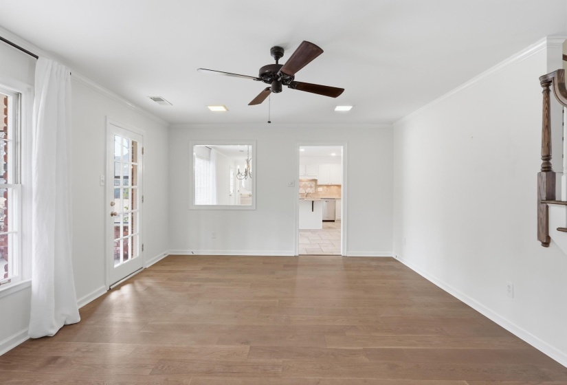 2108 PRESTWICK DR, Germantown, Tennessee 38139, 3 Bedrooms Bedrooms, 8 Rooms Rooms,2.1 BathroomsBathrooms,Residential,For Sale,PRESTWICK,10219894