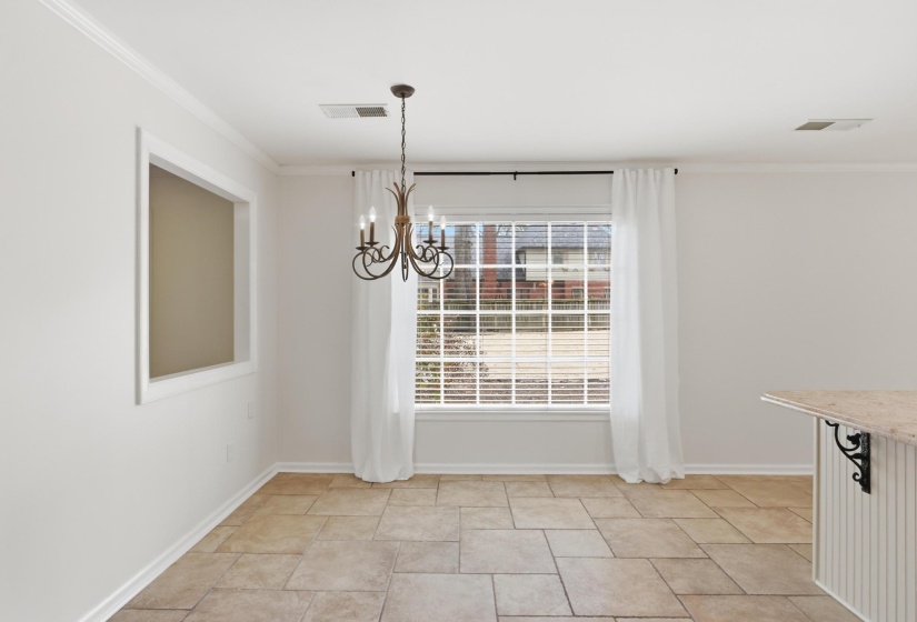 2108 PRESTWICK DR, Germantown, Tennessee 38139, 3 Bedrooms Bedrooms, 8 Rooms Rooms,2.1 BathroomsBathrooms,Residential,For Sale,PRESTWICK,10219894