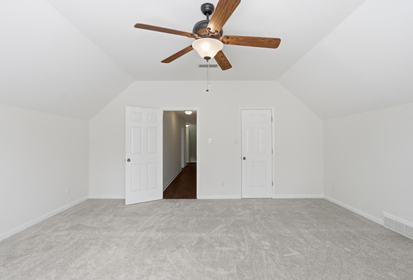 2108 PRESTWICK DR, Germantown, Tennessee 38139, 3 Bedrooms Bedrooms, 8 Rooms Rooms,2.1 BathroomsBathrooms,Residential,For Sale,PRESTWICK,10219894