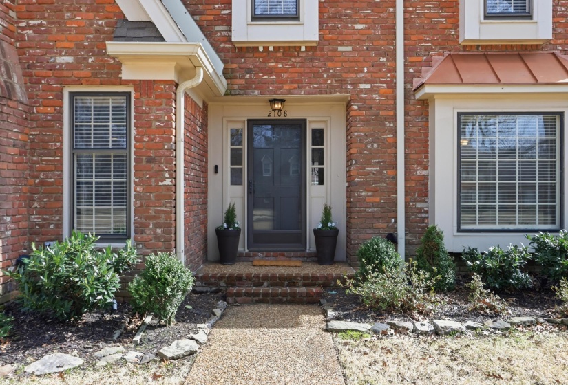 2108 PRESTWICK DR, Germantown, Tennessee 38139, 3 Bedrooms Bedrooms, 8 Rooms Rooms,2.1 BathroomsBathrooms,Residential,For Sale,PRESTWICK,10219894