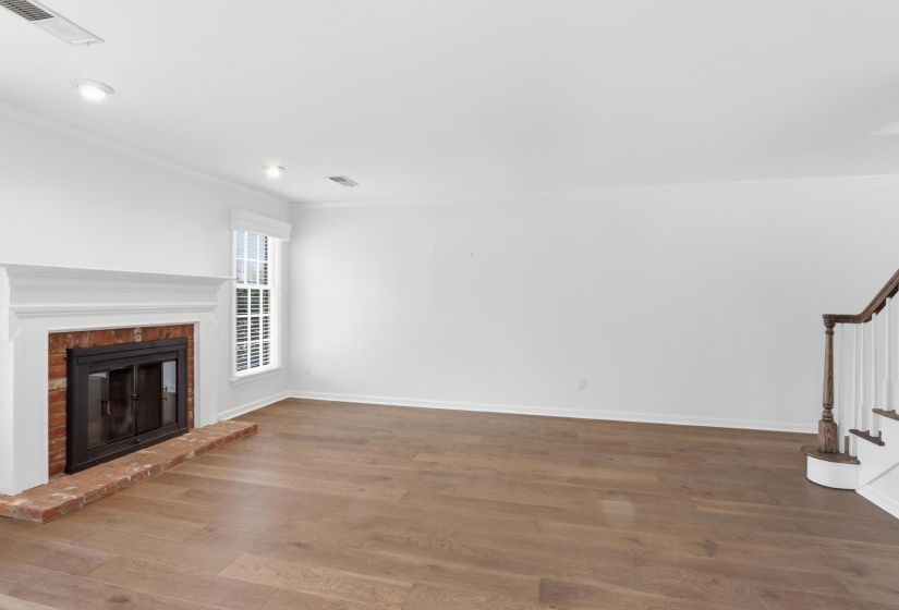 2108 PRESTWICK DR, Germantown, Tennessee 38139, 3 Bedrooms Bedrooms, 8 Rooms Rooms,2.1 BathroomsBathrooms,Residential,For Sale,PRESTWICK,10219894