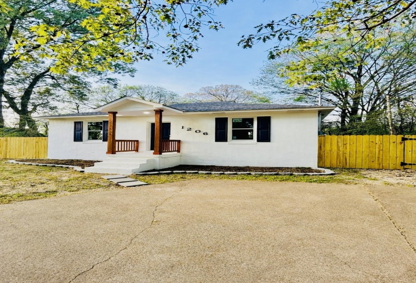 1206 ALCY RD, Memphis, Tennessee 38106, 2 Bedrooms Bedrooms, 5 Rooms Rooms,1 BathroomBathrooms,Residential,For Sale,ALCY,10219902