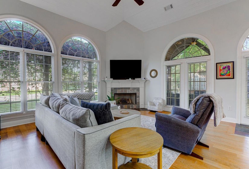 1765 HARTWELL MNR, Collierville, Tennessee 38017-0836, 4 Bedrooms Bedrooms, 11 Rooms Rooms,3.1 BathroomsBathrooms,Rental Properties,For Sale,HARTWELL,10219907