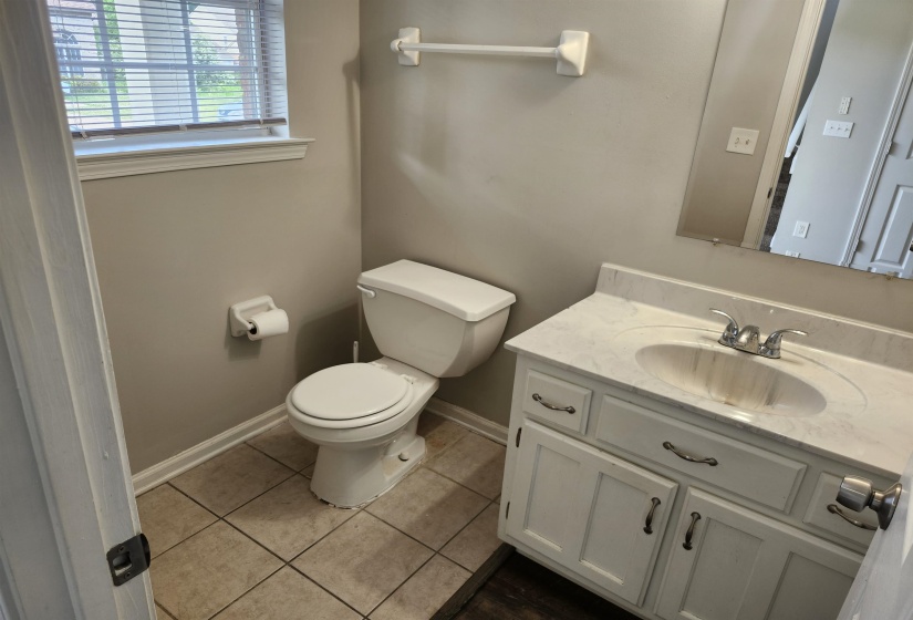 6667 EINAT CV, Memphis, Tennessee 38134, 3 Bedrooms Bedrooms, 6 Rooms Rooms,2.1 BathroomsBathrooms,Rental Properties,For Sale,EINAT,10219921