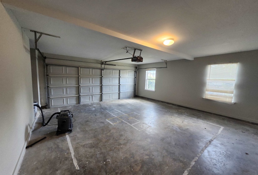 6667 EINAT CV, Memphis, Tennessee 38134, 3 Bedrooms Bedrooms, 6 Rooms Rooms,2.1 BathroomsBathrooms,Rental Properties,For Sale,EINAT,10219921