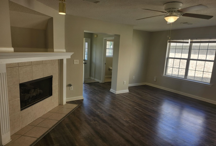 6667 EINAT CV, Memphis, Tennessee 38134, 3 Bedrooms Bedrooms, 6 Rooms Rooms,2.1 BathroomsBathrooms,Rental Properties,For Sale,EINAT,10219921