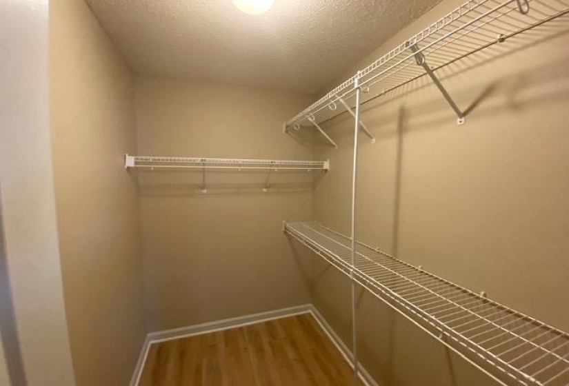 385 DOGWOOD SPRINGS DR, Oakland, Tennessee 38060, 3 Bedrooms Bedrooms, 6 Rooms Rooms,2.1 BathroomsBathrooms,Rental Properties,For Sale,DOGWOOD SPRINGS,10219954