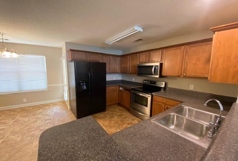 385 DOGWOOD SPRINGS DR, Oakland, Tennessee 38060, 3 Bedrooms Bedrooms, 6 Rooms Rooms,2.1 BathroomsBathrooms,Rental Properties,For Sale,DOGWOOD SPRINGS,10219954