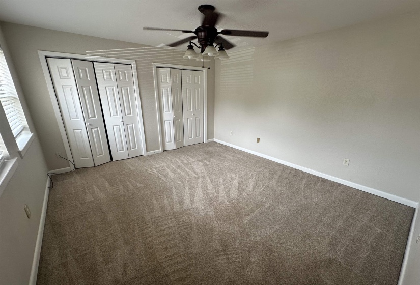 1720 RIDGE OAK PL, Memphis, Tennessee 38120, 2 Bedrooms Bedrooms, 5 Rooms Rooms,1.1 BathroomsBathrooms,Residential,For Sale,RIDGE OAK,10219959