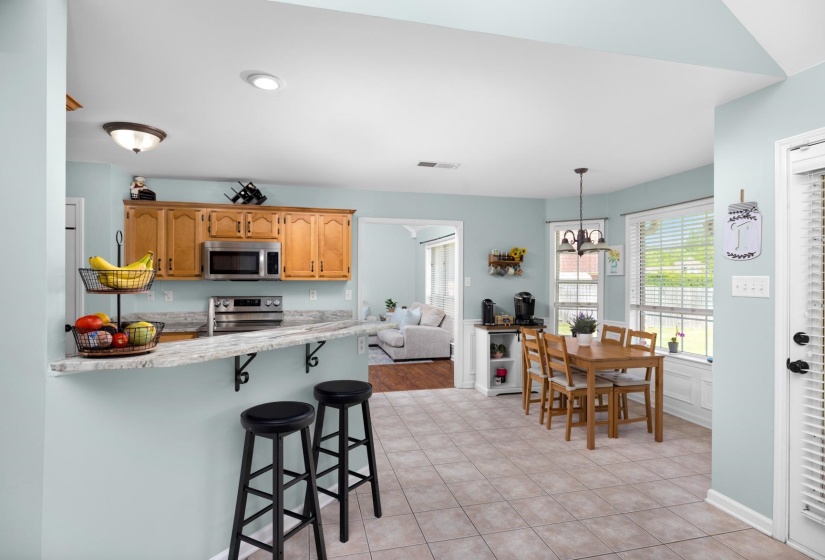 5152 CREEK CV, Bartlett, Tennessee 38002, 4 Bedrooms Bedrooms, 8 Rooms Rooms,2 BathroomsBathrooms,Residential,For Sale,CREEK,10219905