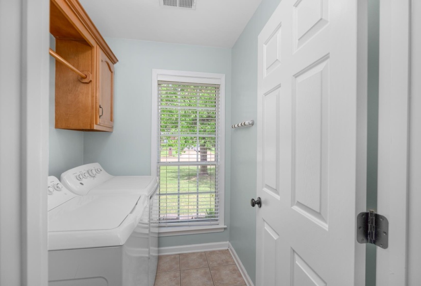 5152 CREEK CV, Bartlett, Tennessee 38002, 4 Bedrooms Bedrooms, 8 Rooms Rooms,2 BathroomsBathrooms,Residential,For Sale,CREEK,10219905