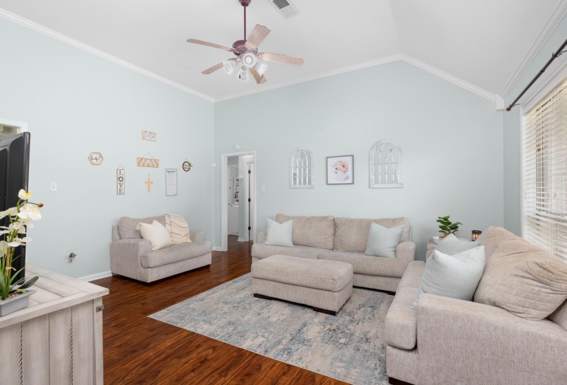 5152 CREEK CV, Bartlett, Tennessee 38002, 4 Bedrooms Bedrooms, 8 Rooms Rooms,2 BathroomsBathrooms,Residential,For Sale,CREEK,10219905