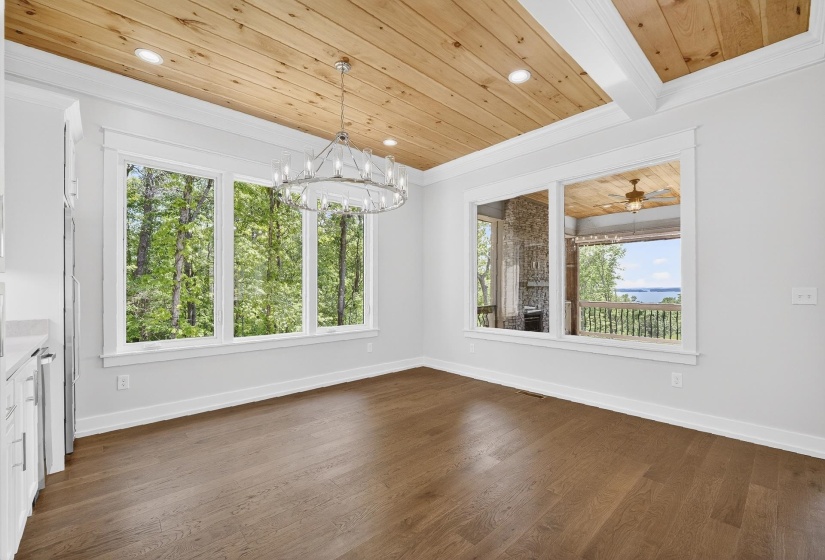 205 PIONEER TRL, Savannah, Tennessee 38372, 5 Bedrooms Bedrooms, 8 Rooms Rooms,4.1 BathroomsBathrooms,Residential,For Sale,PIONEER,10219906