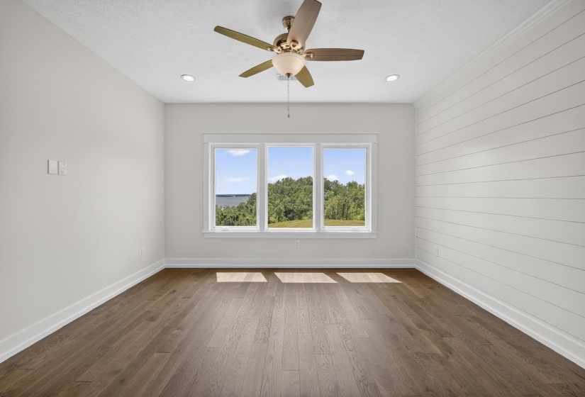 205 PIONEER TRL, Savannah, Tennessee 38372, 5 Bedrooms Bedrooms, 8 Rooms Rooms,4.1 BathroomsBathrooms,Residential,For Sale,PIONEER,10219906