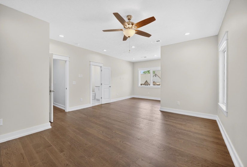 205 PIONEER TRL, Savannah, Tennessee 38372, 5 Bedrooms Bedrooms, 8 Rooms Rooms,4.1 BathroomsBathrooms,Residential,For Sale,PIONEER,10219906