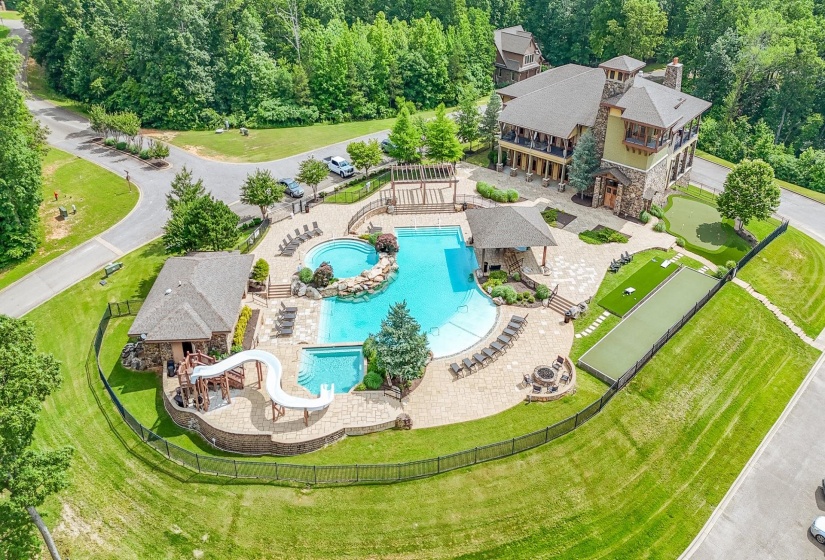 205 PIONEER TRL, Savannah, Tennessee 38372, 5 Bedrooms Bedrooms, 8 Rooms Rooms,4.1 BathroomsBathrooms,Residential,For Sale,PIONEER,10219906