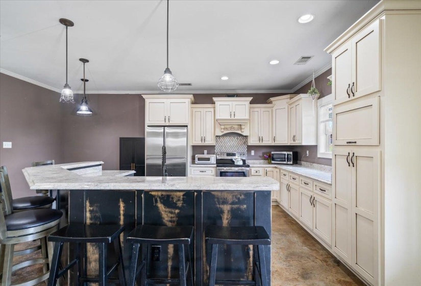 206 DEEN RD, Brighton, Tennessee 38011, 4 Bedrooms Bedrooms, 6 Rooms Rooms,3 BathroomsBathrooms,Residential,For Sale,DEEN,10219909