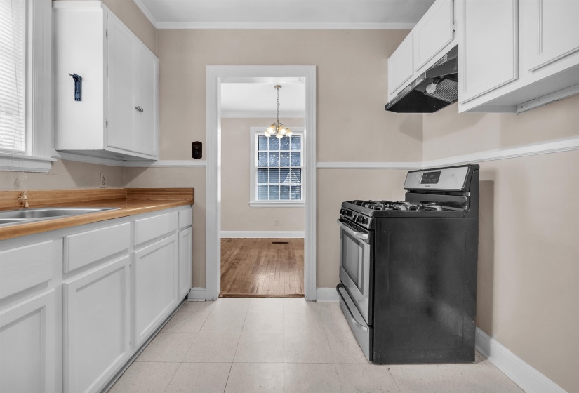 3757 FAXON AVE, Memphis, Tennessee 38122, 2 Bedrooms Bedrooms, 4 Rooms Rooms,1 BathroomBathrooms,Residential,For Sale,FAXON,10219919