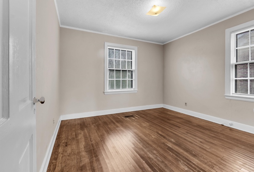 3757 FAXON AVE, Memphis, Tennessee 38122, 2 Bedrooms Bedrooms, 4 Rooms Rooms,1 BathroomBathrooms,Residential,For Sale,FAXON,10219919