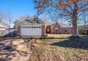 1282 RIVER BANK DR, Collierville, Tennessee 38017, 3 Bedrooms Bedrooms, 7 Rooms Rooms,2 BathroomsBathrooms,Residential,For Sale,RIVER BANK,10219922