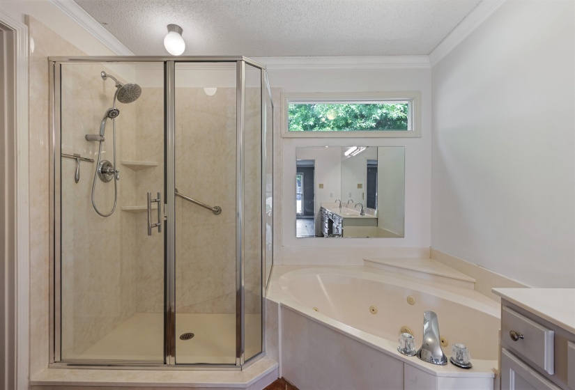 3915 TONYA MARIE CV, Bartlett, Tennessee 38135, 5 Bedrooms Bedrooms, 8 Rooms Rooms,2.1 BathroomsBathrooms,Residential,For Sale,TONYA MARIE,10219927