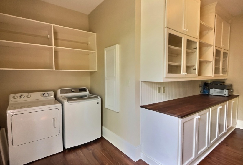 348 ROWLETT ST, Collierville, Tennessee 38017, 3 Bedrooms Bedrooms, 5 Rooms Rooms,1.1 BathroomsBathrooms,Residential,For Sale,ROWLETT,10219928