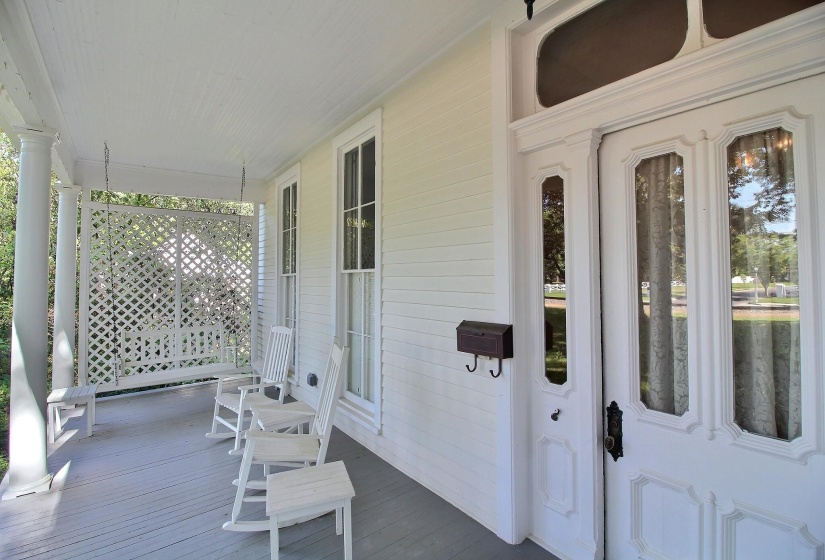 348 ROWLETT ST, Collierville, Tennessee 38017, 3 Bedrooms Bedrooms, 5 Rooms Rooms,1.1 BathroomsBathrooms,Residential,For Sale,ROWLETT,10219928