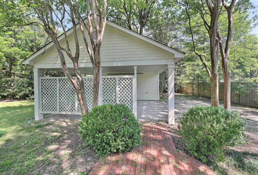 348 ROWLETT ST, Collierville, Tennessee 38017, 3 Bedrooms Bedrooms, 5 Rooms Rooms,1.1 BathroomsBathrooms,Residential,For Sale,ROWLETT,10219928