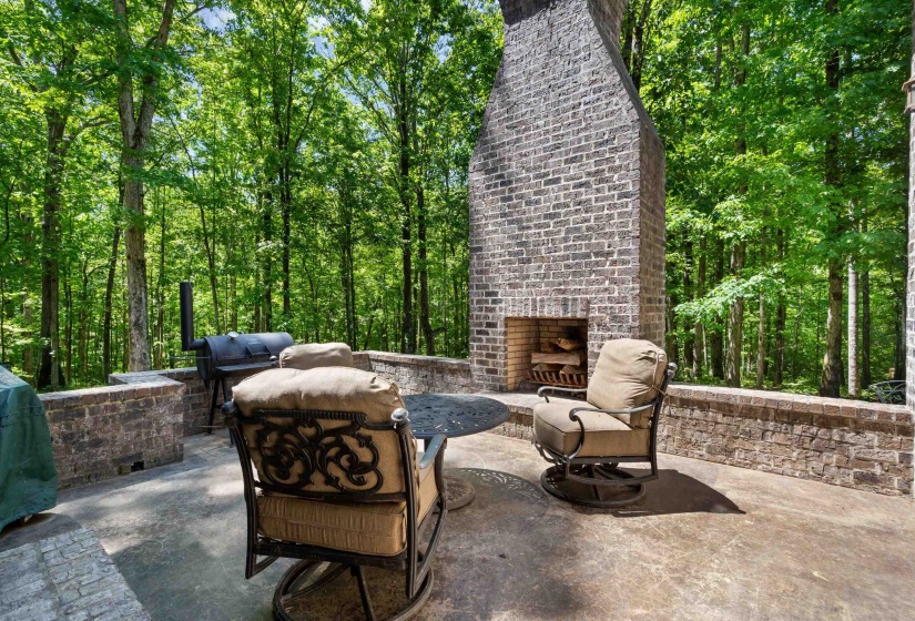 760 SUGAR HILL DR, Moscow, Tennessee 38057, 3 Bedrooms Bedrooms, 8 Rooms Rooms,2.1 BathroomsBathrooms,Residential,For Sale,SUGAR HILL,10219933