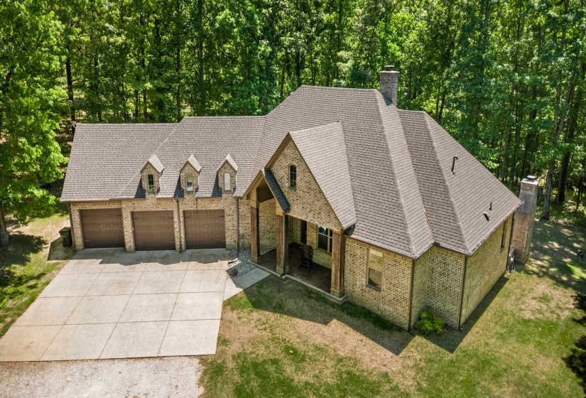 760 SUGAR HILL DR, Moscow, Tennessee 38057, 3 Bedrooms Bedrooms, 8 Rooms Rooms,2.1 BathroomsBathrooms,Residential,For Sale,SUGAR HILL,10219933