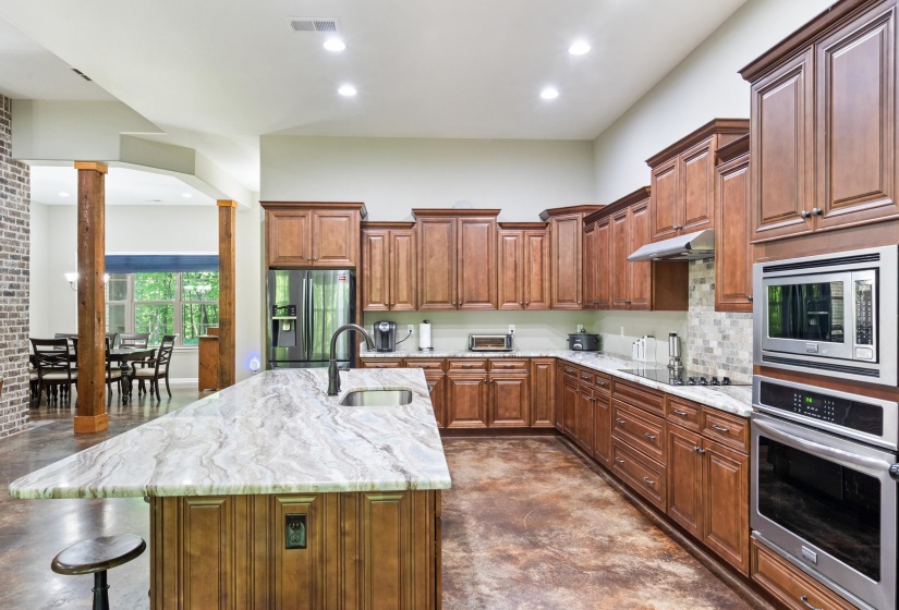 760 SUGAR HILL DR, Moscow, Tennessee 38057, 3 Bedrooms Bedrooms, 8 Rooms Rooms,2.1 BathroomsBathrooms,Residential,For Sale,SUGAR HILL,10219933