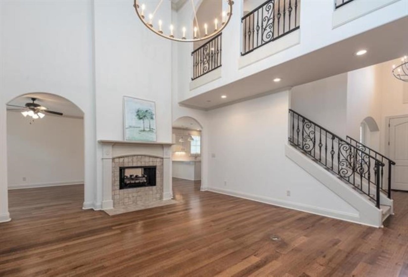 3077 POPLAR GROVE LN, Germantown, Tennessee 38139, 4 Bedrooms Bedrooms, 9 Rooms Rooms,2.1 BathroomsBathrooms,Residential,For Sale,POPLAR GROVE,10219936